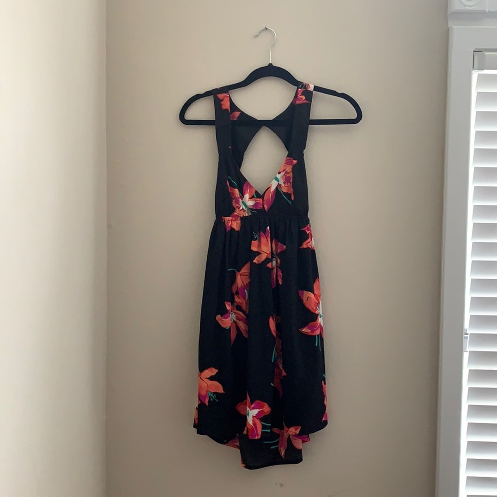 Roxy Black-Hibiscus Empire Waisted Cut Mini
